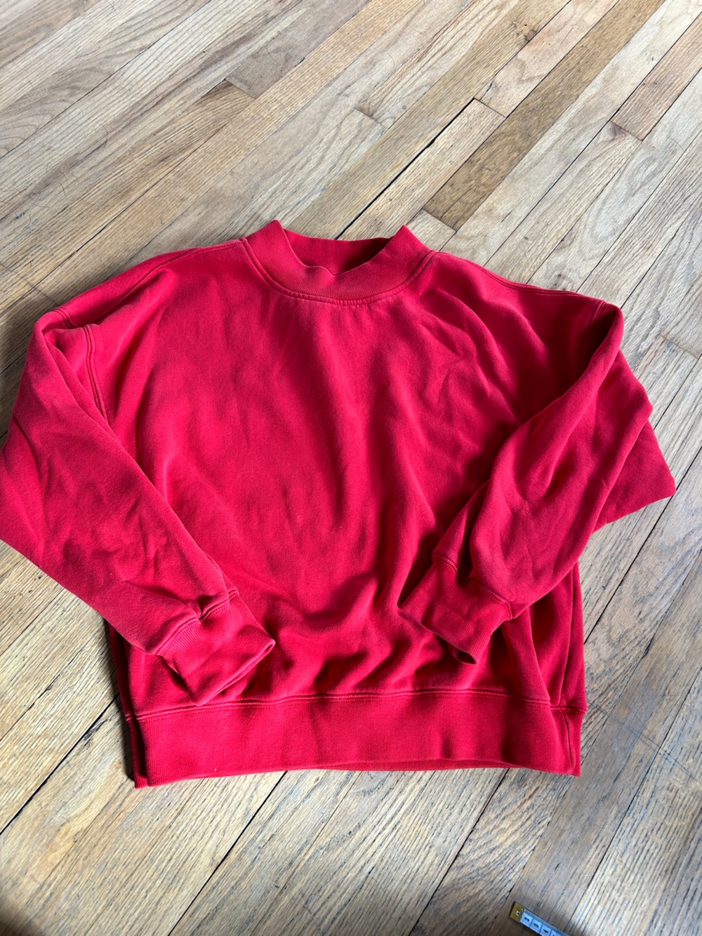 Red mockneck